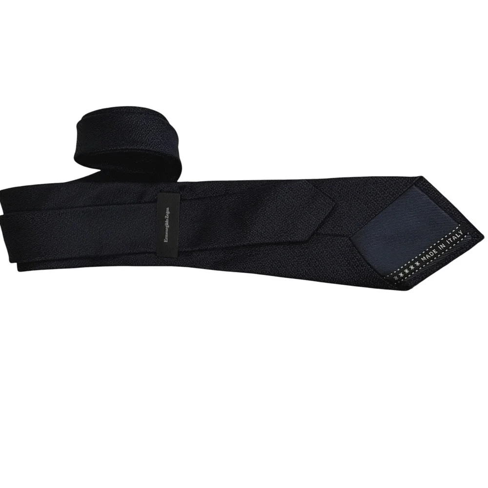 Ermenegildo Zegna Tie Mens Navy Blue Textured Silk Italy Luxury Formal Necktie